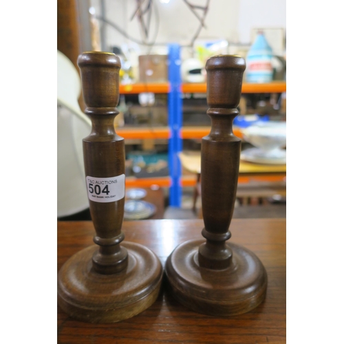 504 - PAIR OF TRADITIONAL TURNED WOOD CANDLESTICK HOLDERS