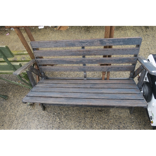 226 - FOLDING GARDEN BENCH