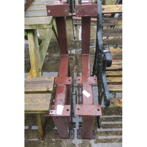 233 - 2 METAL BENCH SUPPORTS