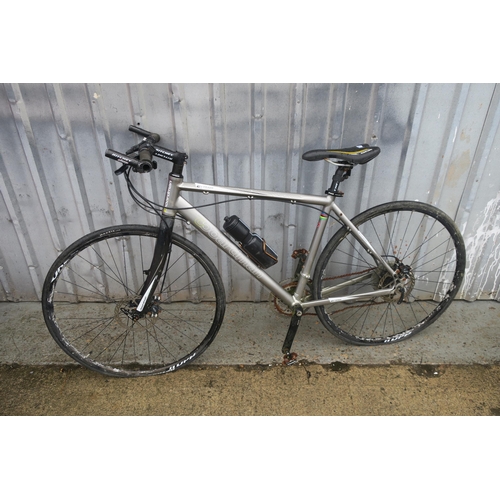 4 - CBOARDMAN ROAD BIKE