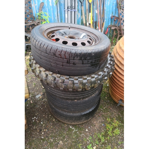 181 - 5 TYRES