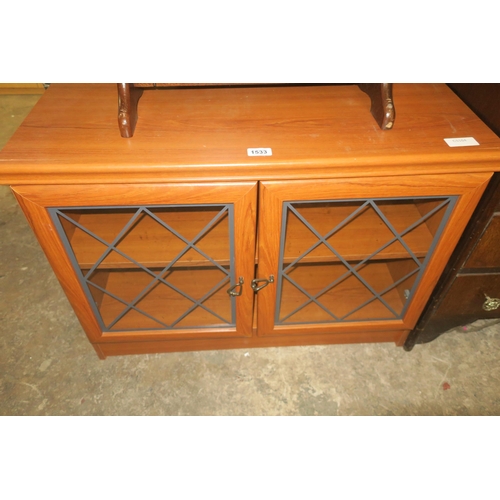 1533 - GLASS FRONTED CABINET