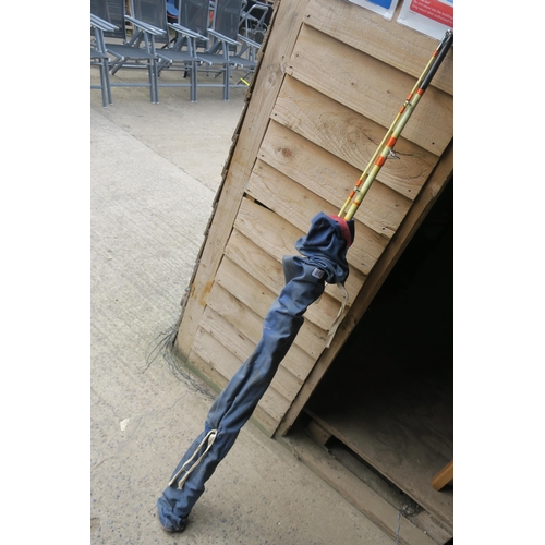 Lot 253       