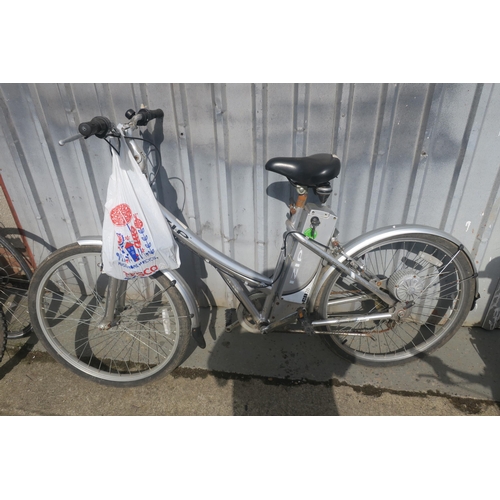 37 - IZIP CB26 ELECTRIC BIKE