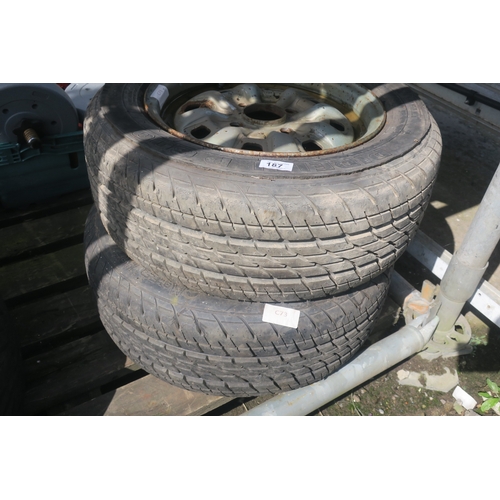 187 - 2 TYRES PIRELLI P600 185/50 R13