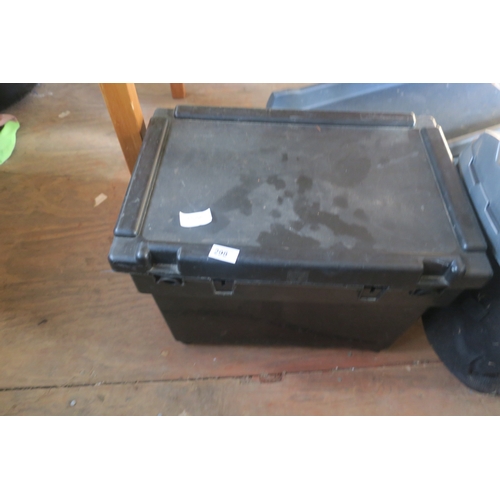 298 - LARGE CRATE WITH CONTENTS INCLUDING BOSCH CIRCULAR SAW