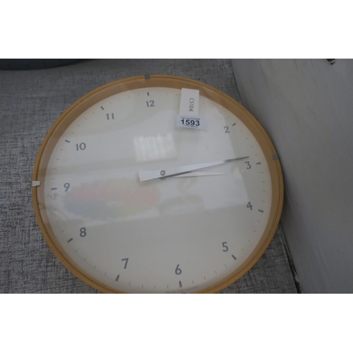 1593 - IN HOUSE MODERN WALL CLOCK