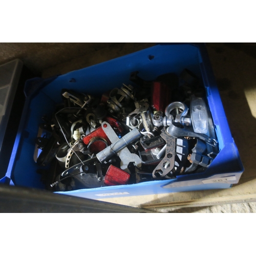 261 - BLUE TUB OF MIXED BIKE PARTS BRAKES ETC