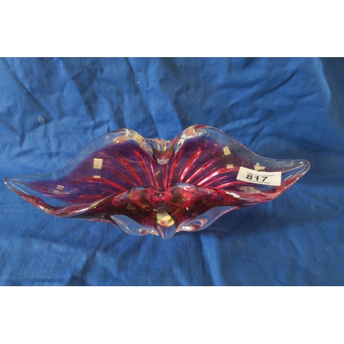 817 - LOVELY CRANBERRY GLASS DISH