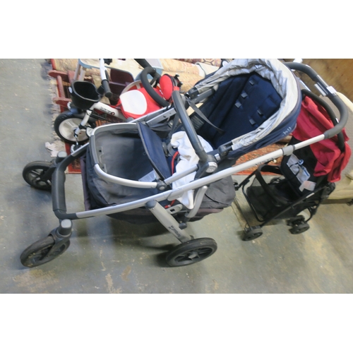 1016 - UPPABABY PUSHCHAIR