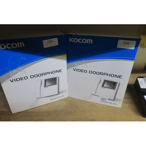 931 - 2 VIDEO DOORPHONES