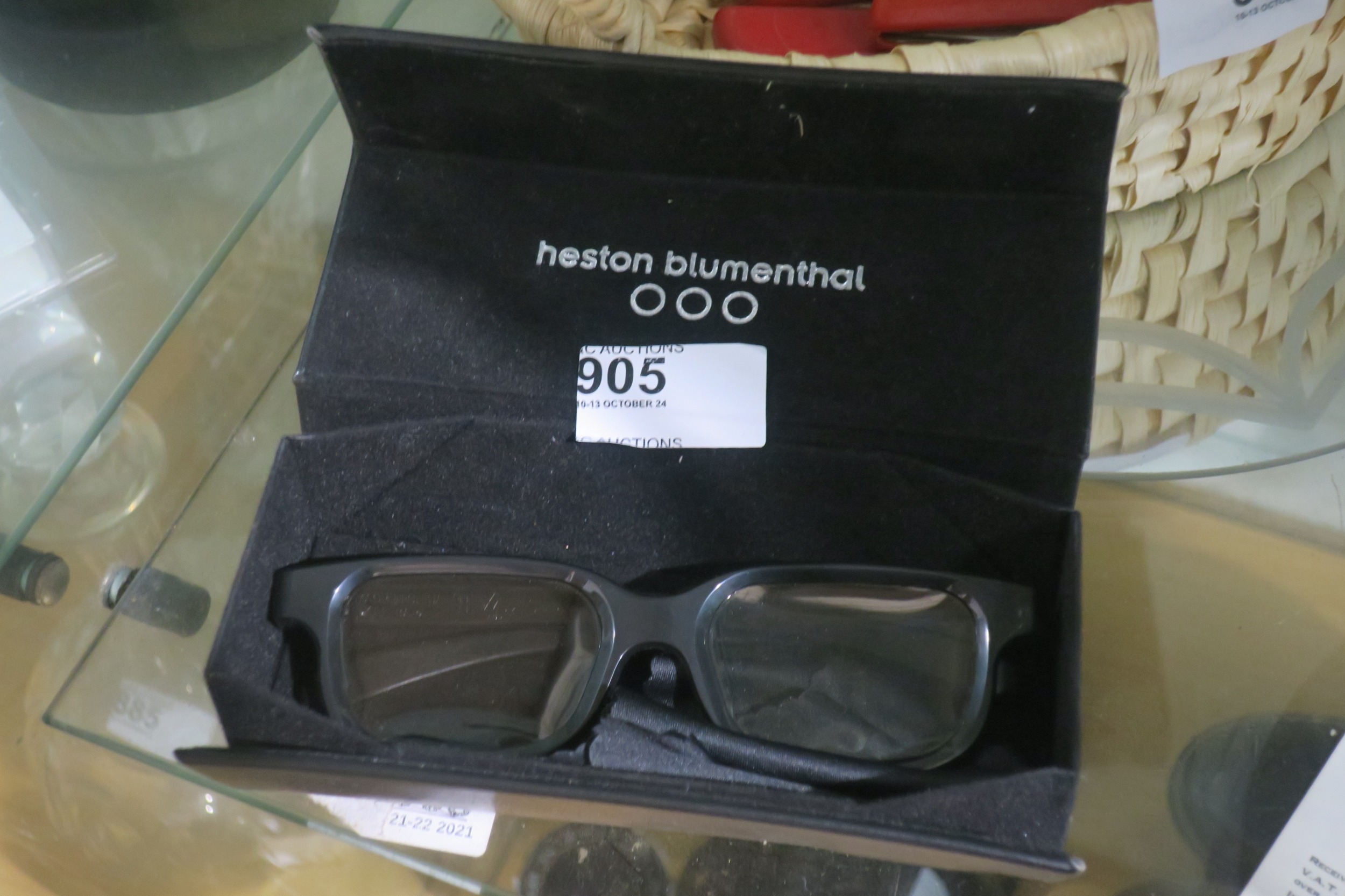 REAL 3D GLASSES IN HESTON BLUMENTHAL CASE