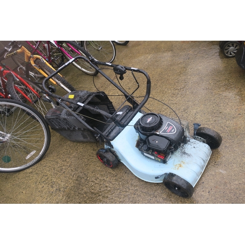 48 - BRIGGS AND STRATTON 450 SERIES MOWER