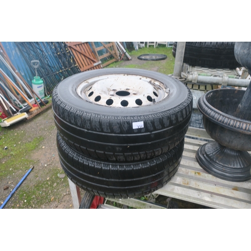 131 - VW TRANSPORTER WHEELS 205 65 16 C