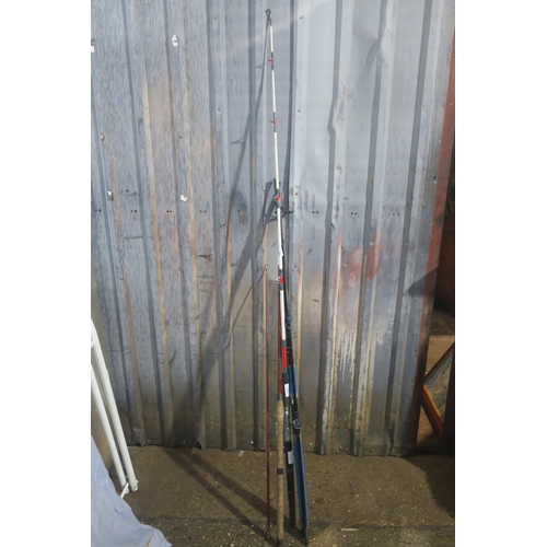 195 - SELECTION OF FISHING RODS