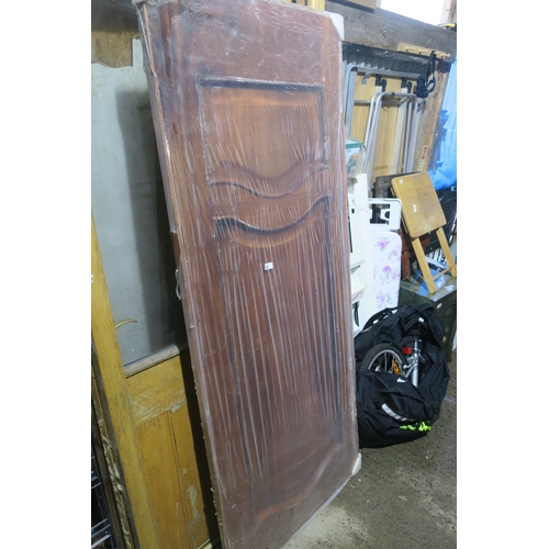 350 - WOODEN DOOR