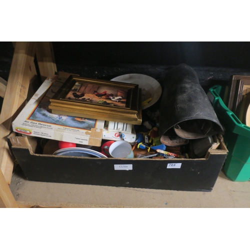 704 - CRATE OF VINTAGE COLLECTABLES