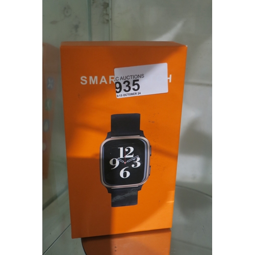 935 - SMART WATCH