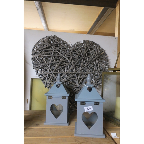 1229 - 2 HEART DESIGN CANDLE LANTERNS