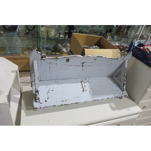 VINTAGE RUSTIC SHELF