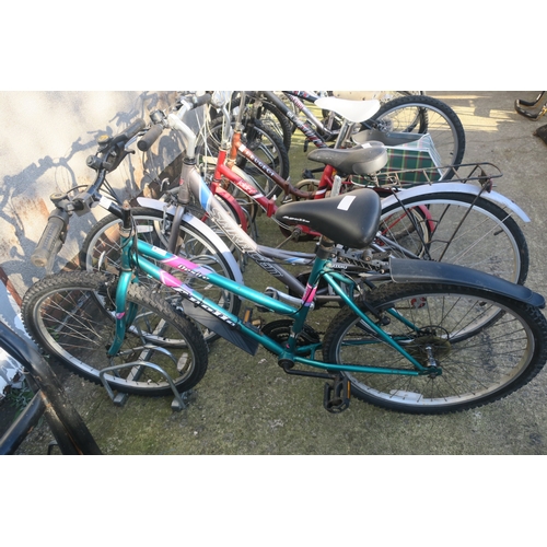 9 - APOLLO DESIRE GIRLS BIKE