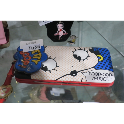 1056 - BETTY BOOP LONG WALLET