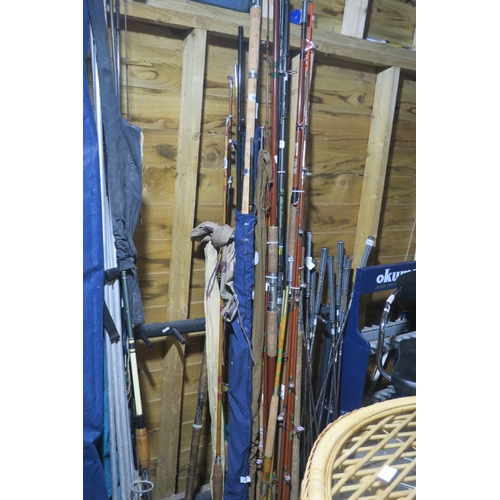 286 - COLLECTION OF FISHING RODS