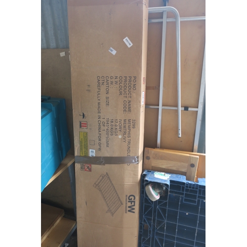 200 - BOXED TRUNDLE BED