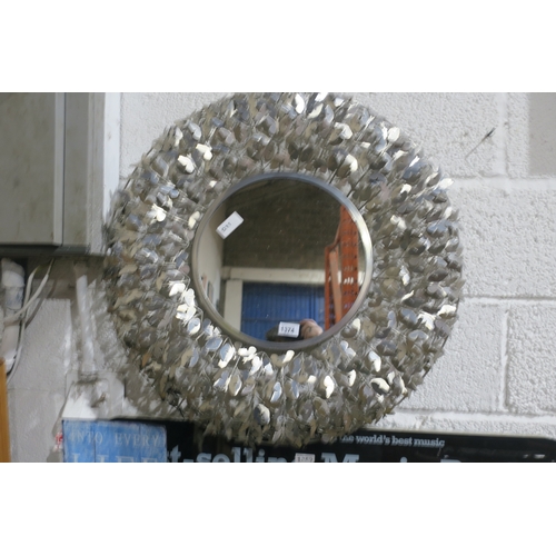 1374 - ROUND MIRROR