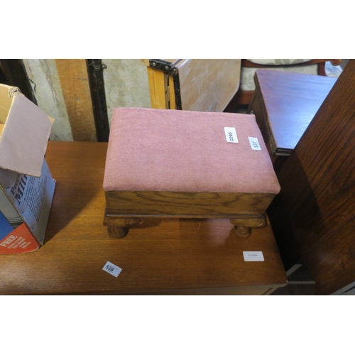 537 - SEWING BOX FOOT STOOL