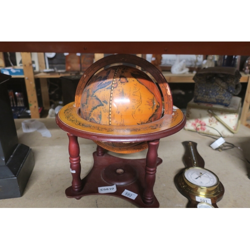 592 - GLOBE ON STAND (ONE SCREW IN FOOT IS MISSING