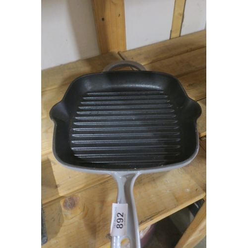 892 - CAST IRON GRIDDLE PAN