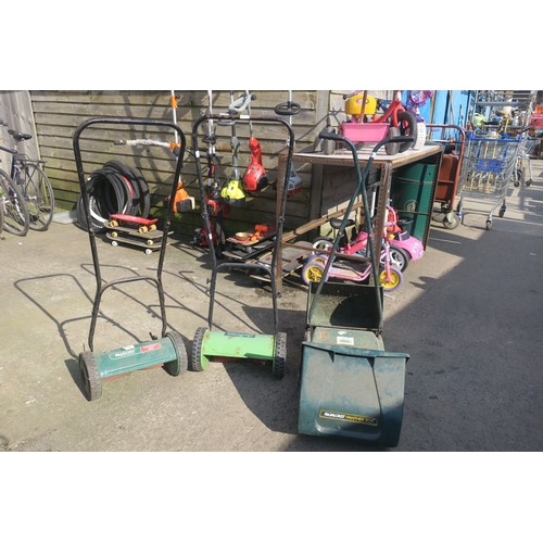 32 - 3 HAND PUSH MOWERS 2 QUALCAST