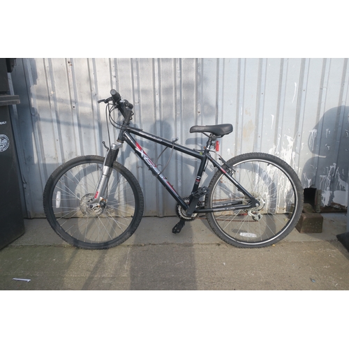 4 - APOLLO XC26 MOUNTAIN BIKE