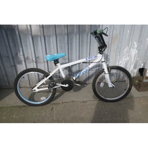 44 - BMX BIKE