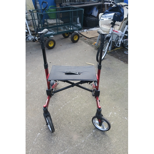 57 - DISABILITY AID WITH SEAT