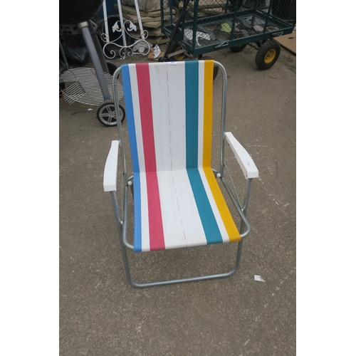 71 - RETRO DECK CHAIR