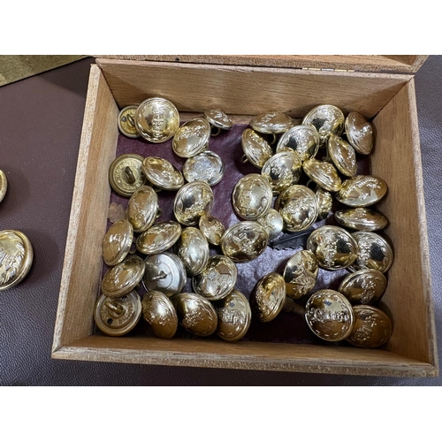 29 - A selection of military related objects to include a brass desk name plate WO2 GD Bloor, The Glouces... 