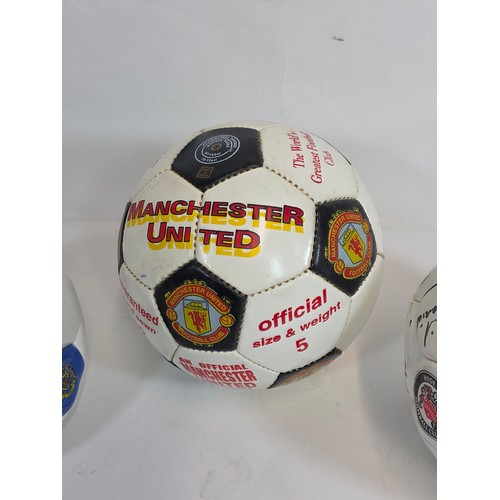 51 - Official autographed Manchester United, Stockport County and Hyde United footballs, date unknown (3)