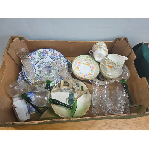 29 - Mixed lot of vintage ceramics and glass to include Royal Doulton, Copeland Spode and Royal Copenhage... 