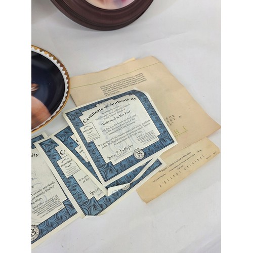 64 - Marilyn Monroe, a quantity of collector plates including a 4 plate framed Every Inch a Star set from... 