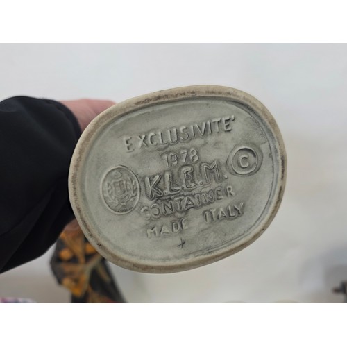 71 - A good mixed lot of ceramics to include a Venezia Gold Gilt Porcelain Tea Set, Newhall Hanley Vases ... 