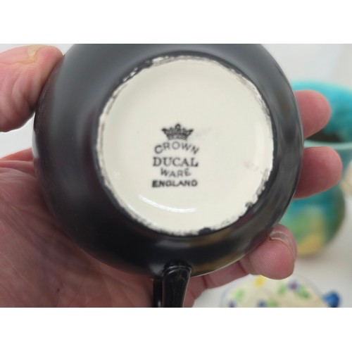 73 - A good Ceramics and Metalware mixed lot to include a part Alfred Meakin Rosario dinner service, a pa... 