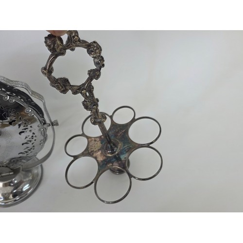 73 - A good Ceramics and Metalware mixed lot to include a part Alfred Meakin Rosario dinner service, a pa... 