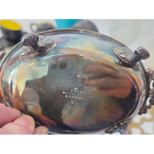 73 - A good Ceramics and Metalware mixed lot to include a part Alfred Meakin Rosario dinner service, a pa... 