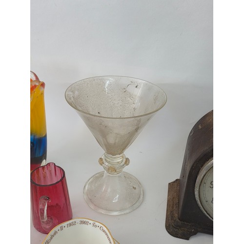 77 - A good mixed lot of vintage glass, ceramics and collectables to include an Iwatsu Hineri Art Glass V... 