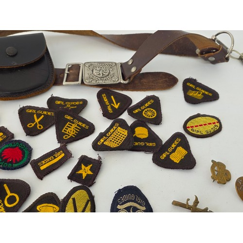 90 - Girl Guides Association. A mixed lot of 1950's Girl Guide items to include a Bukta made belt and buc... 