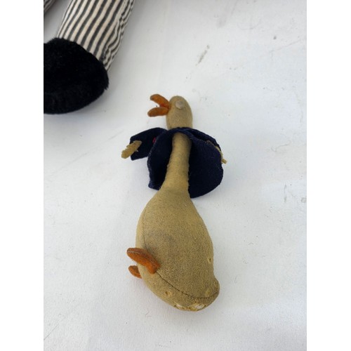 101 - Vintage Dolls, Teddies and stuffed toys to include a Norah Wellings sailor doll, a Golli, two articu... 