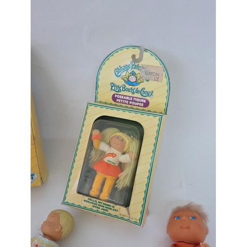102 - Original Baby Cabbage Patch Dolls, a total of 12 some in their original retail packaging