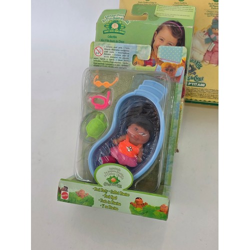 102 - Original Baby Cabbage Patch Dolls, a total of 12 some in their original retail packaging